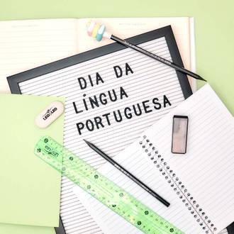 REGUA FLEXIVEL 30CM CORES 4365 - UN - LEO E LEO